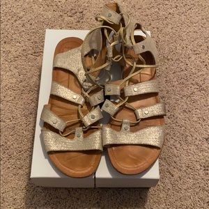 Dolce Vita espadrille